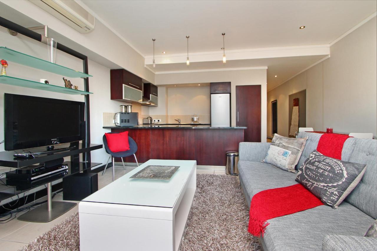 Full Power, Long Stay Rates, Walk To V&A Waterfront, Fibre Wifi, Gym & Pool Cape Town Exterior photo